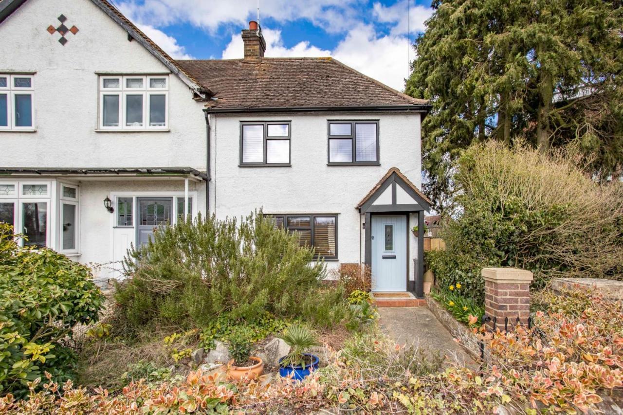 Stunning Character 2Bed Cottage In St Albans Wifi Εξωτερικό φωτογραφία