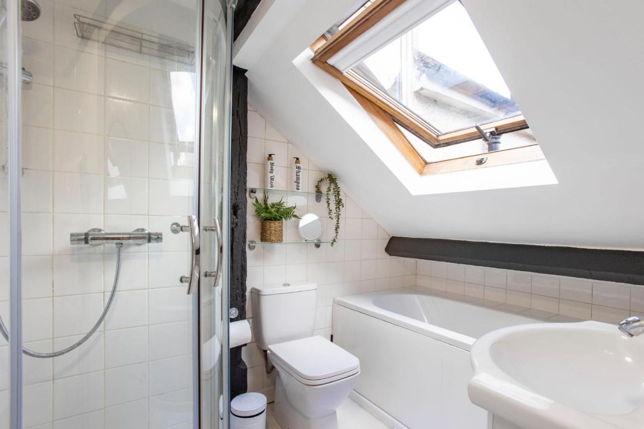 Stunning Character 2Bed Cottage In St Albans Wifi Εξωτερικό φωτογραφία